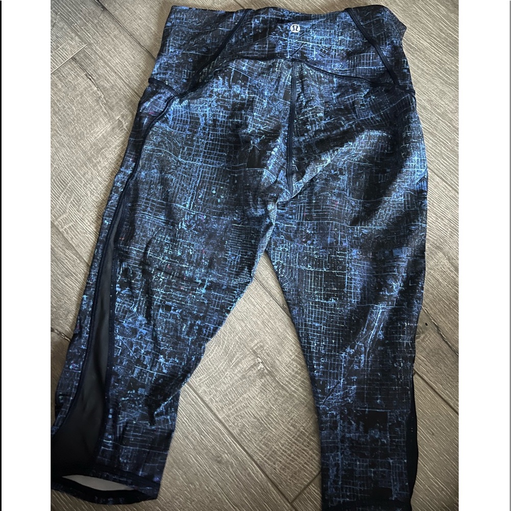 Lululemon Train Times Crop *21"
